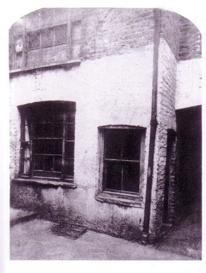 13 Millers Court