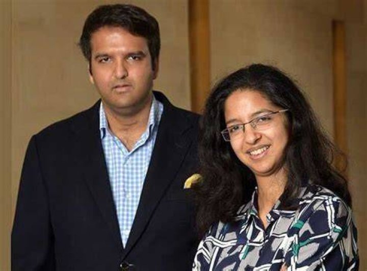 Anand Piramal wiki