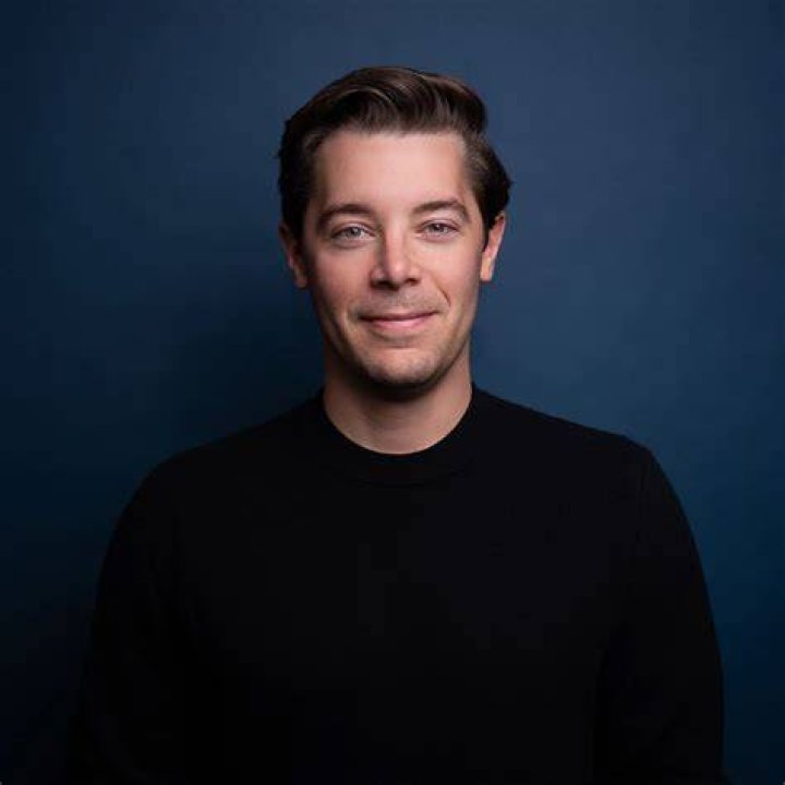 Brad Lightcap wiki