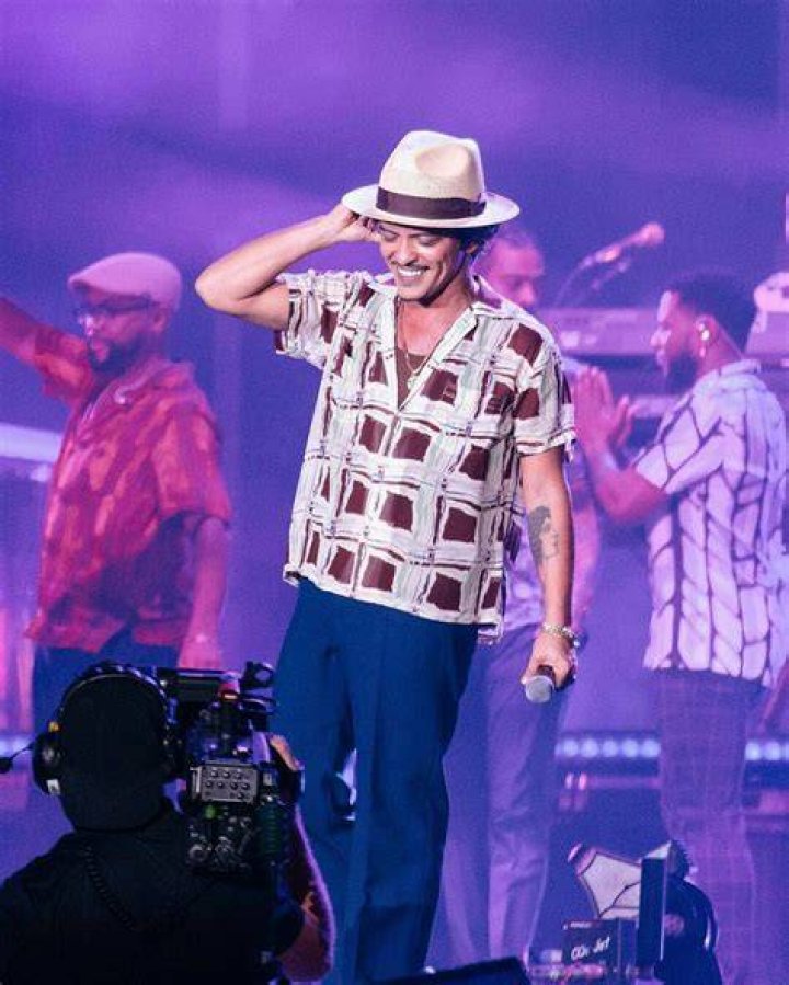 Bruno Mars' Father Peter Hernandez Puerto Rican and Jewish Roots