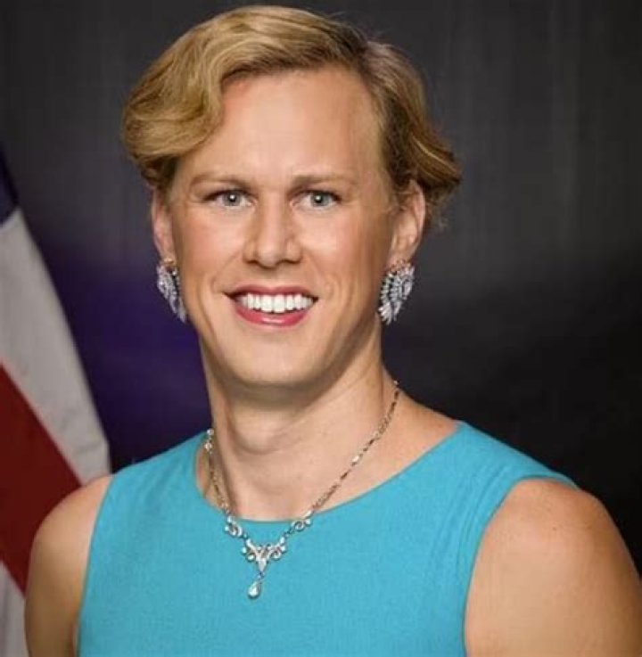 Dr. Jamie Lee Henry