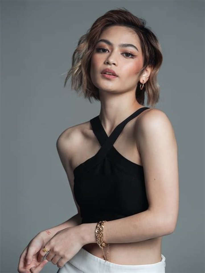 Gillian Vicencio career