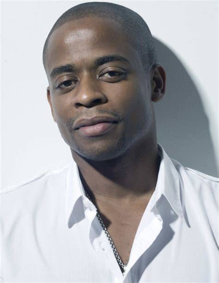 Height of Dule Hill