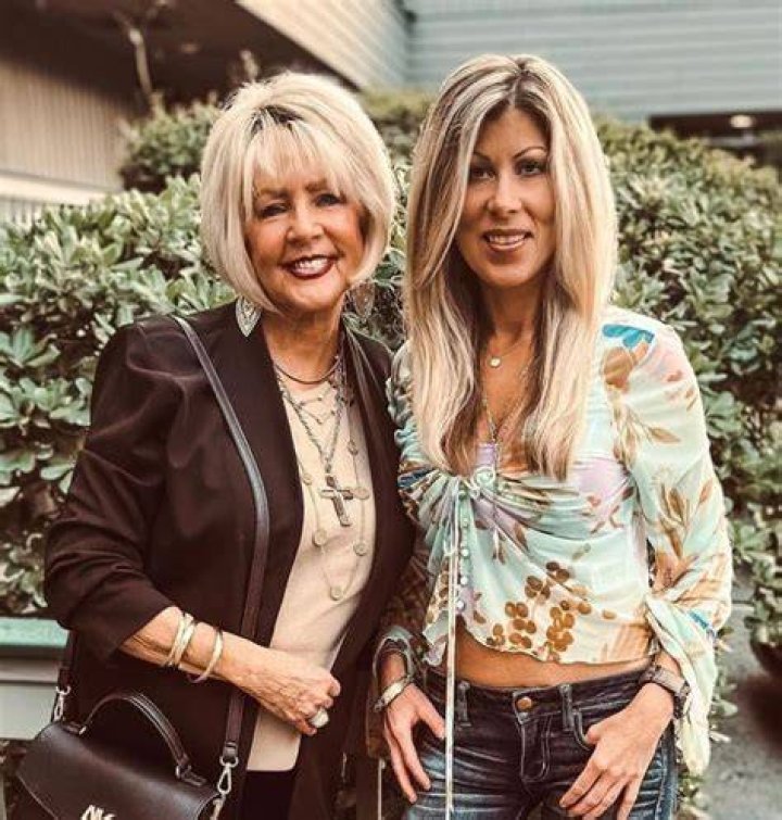 Jenny Blalock with her mother
