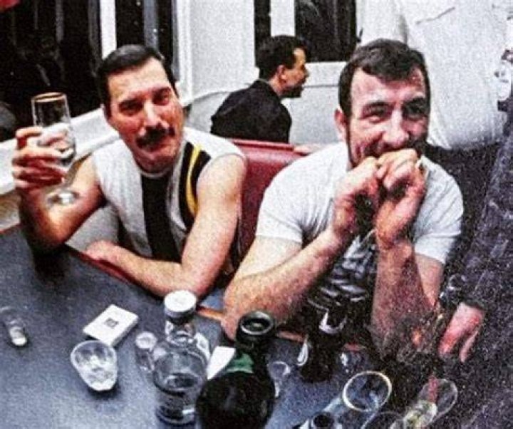 Jim Hutton Drinking