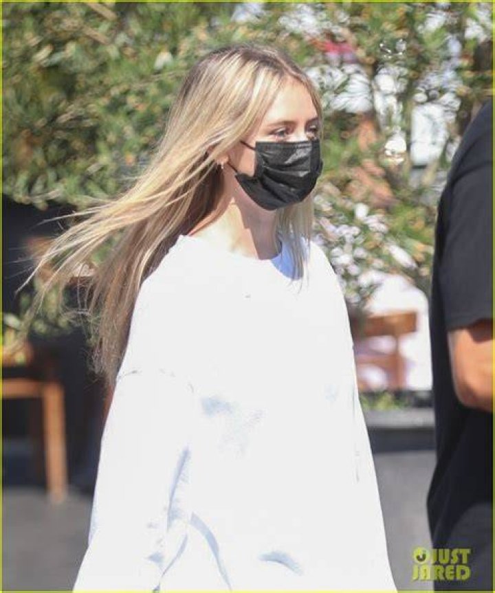 Leni Klum was spotted with her boyfriend Aris Rachevsky