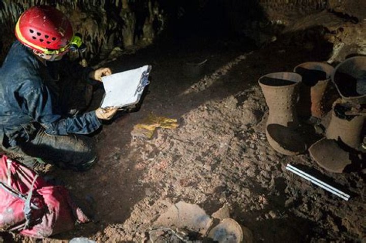 Lost Mayan Cave Of Treasures Rediscovered Under Ruins