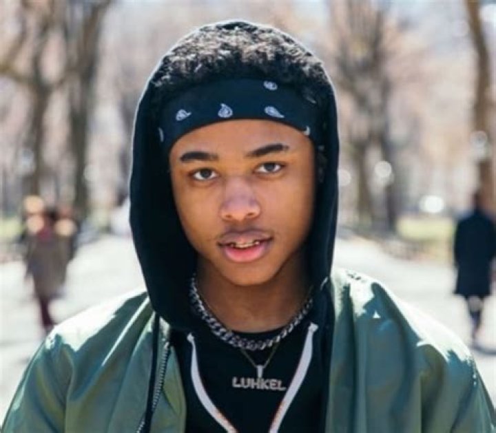 Luh Kel Wikipedia, Biography & Early Life (Education)
