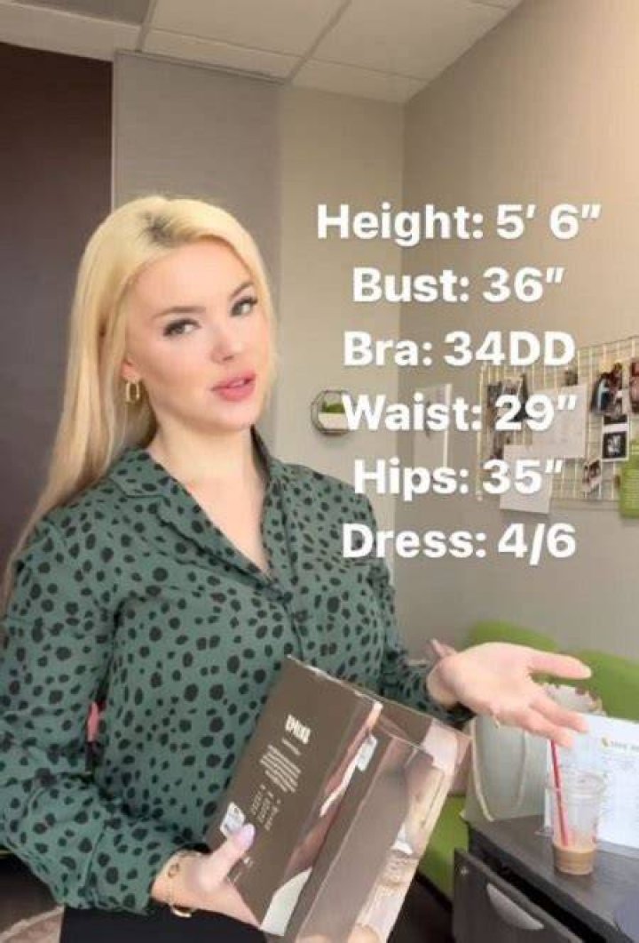 Marie Dee height