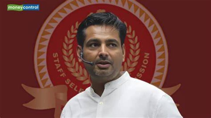 Rakesh yadav sir height