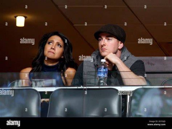 Robert Pera Spouse, Girlfriend Name & Relationships