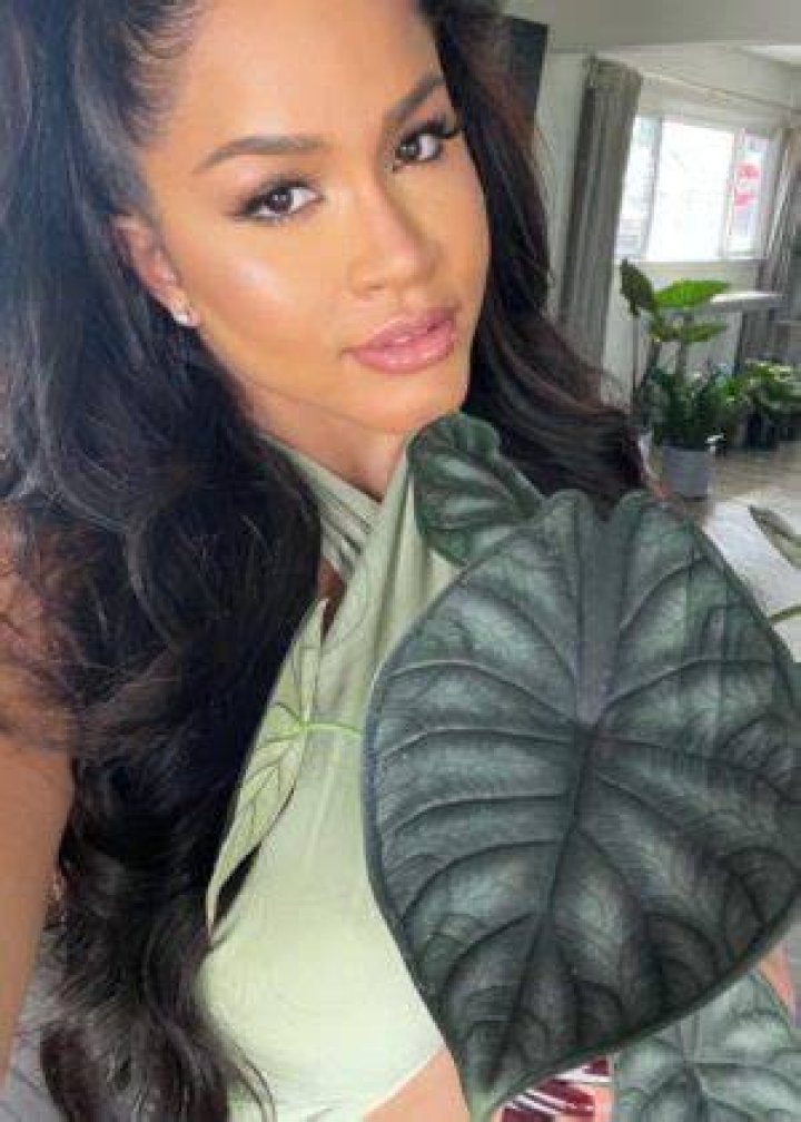 Rosa Acosta with her mother