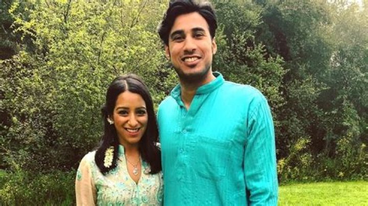 Sabrina Siddiqui with her father mother and brother