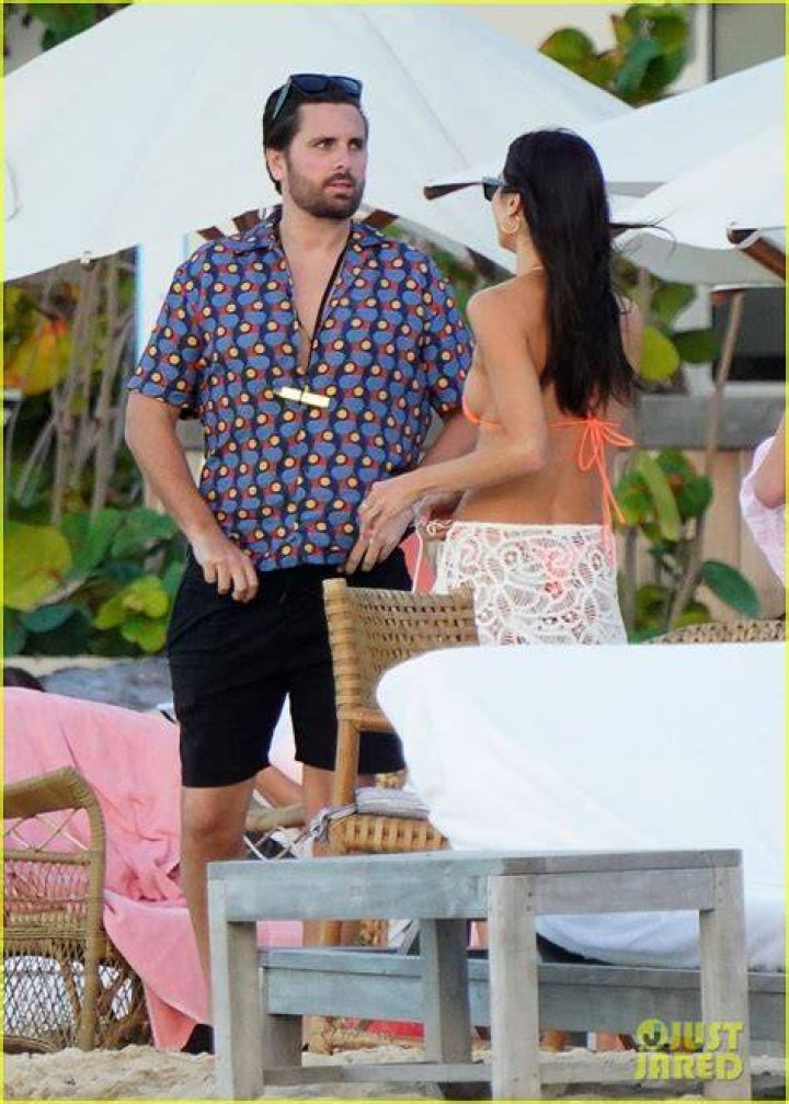 Scott Disick and Model Bella Banos Go on Dinner Date in L.A