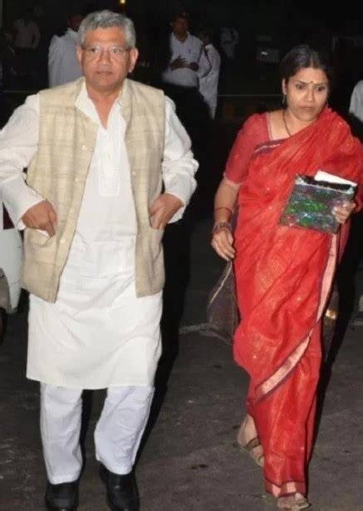 Seema Chisti Yechury with her husband Sitaram Yechury
