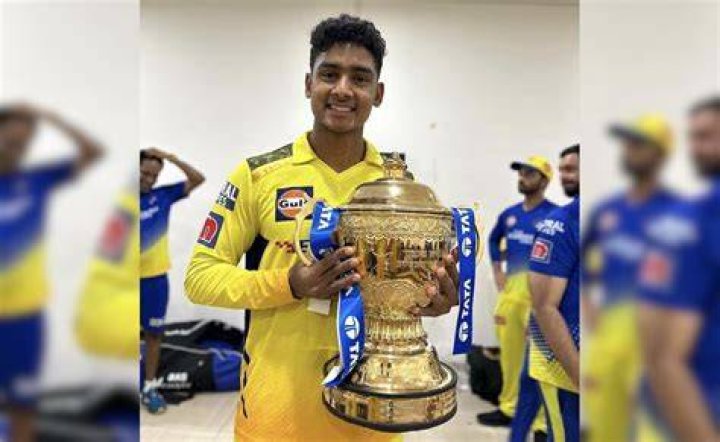 Shaik Rasheed is a Cricketer