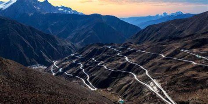 Sichuan Tibet Highway Curves China